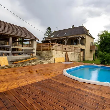 Charmante Maison Piscine Privee 펜션 *